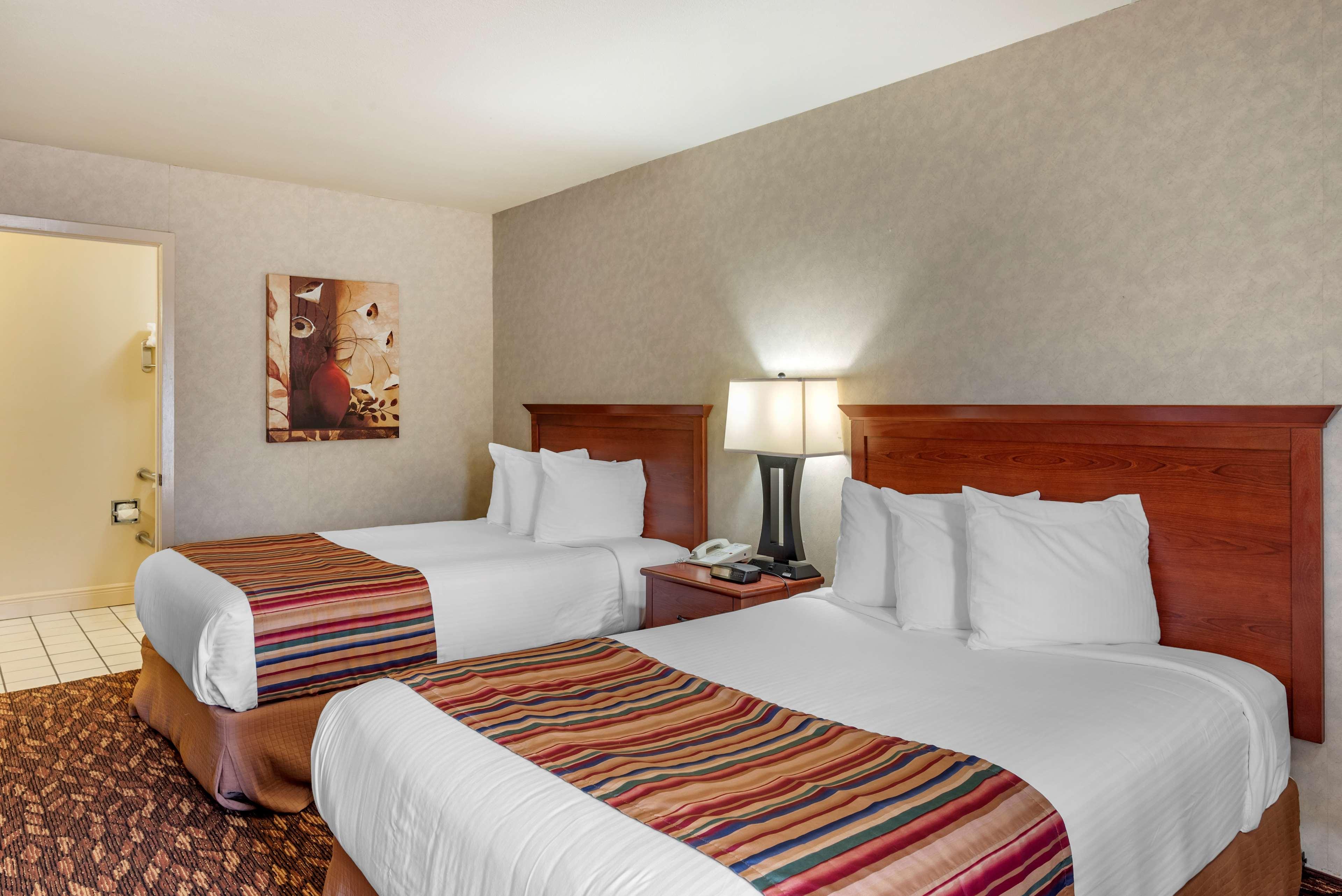 Best Western Sherwood Inn Clarksville Zewnętrze zdjęcie