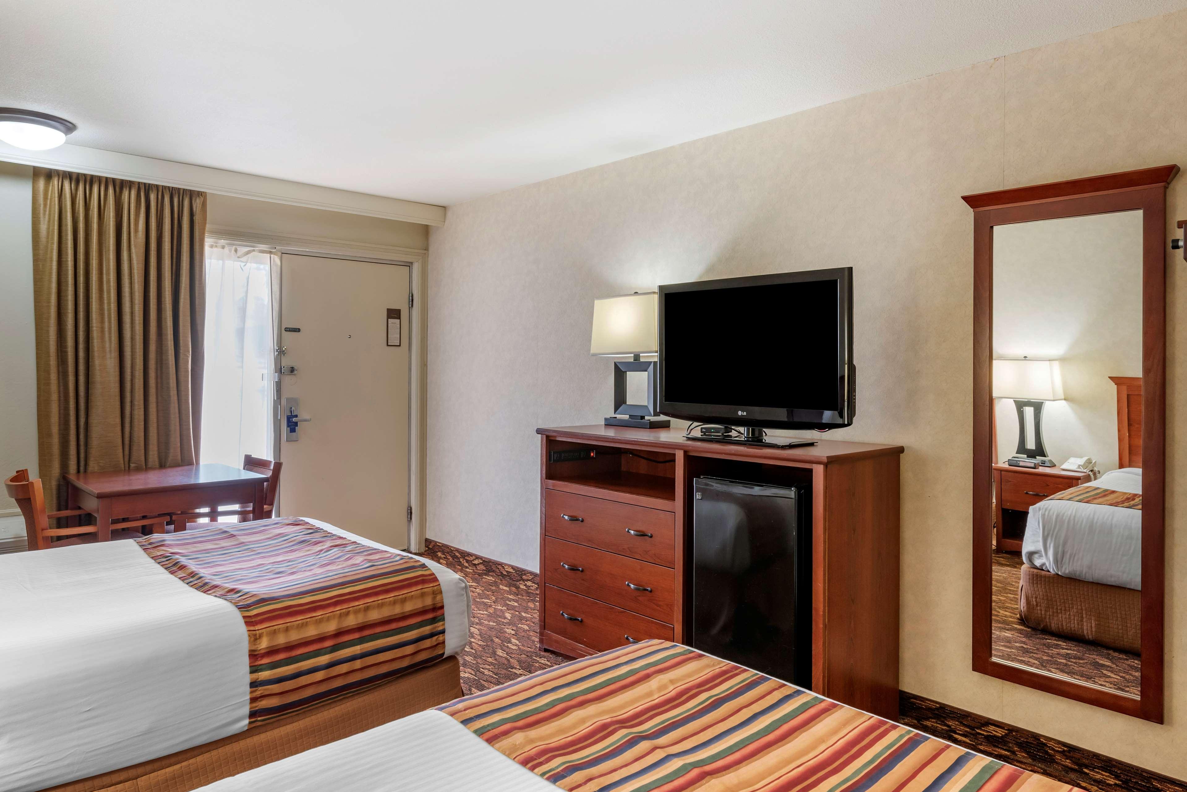 Best Western Sherwood Inn Clarksville Zewnętrze zdjęcie