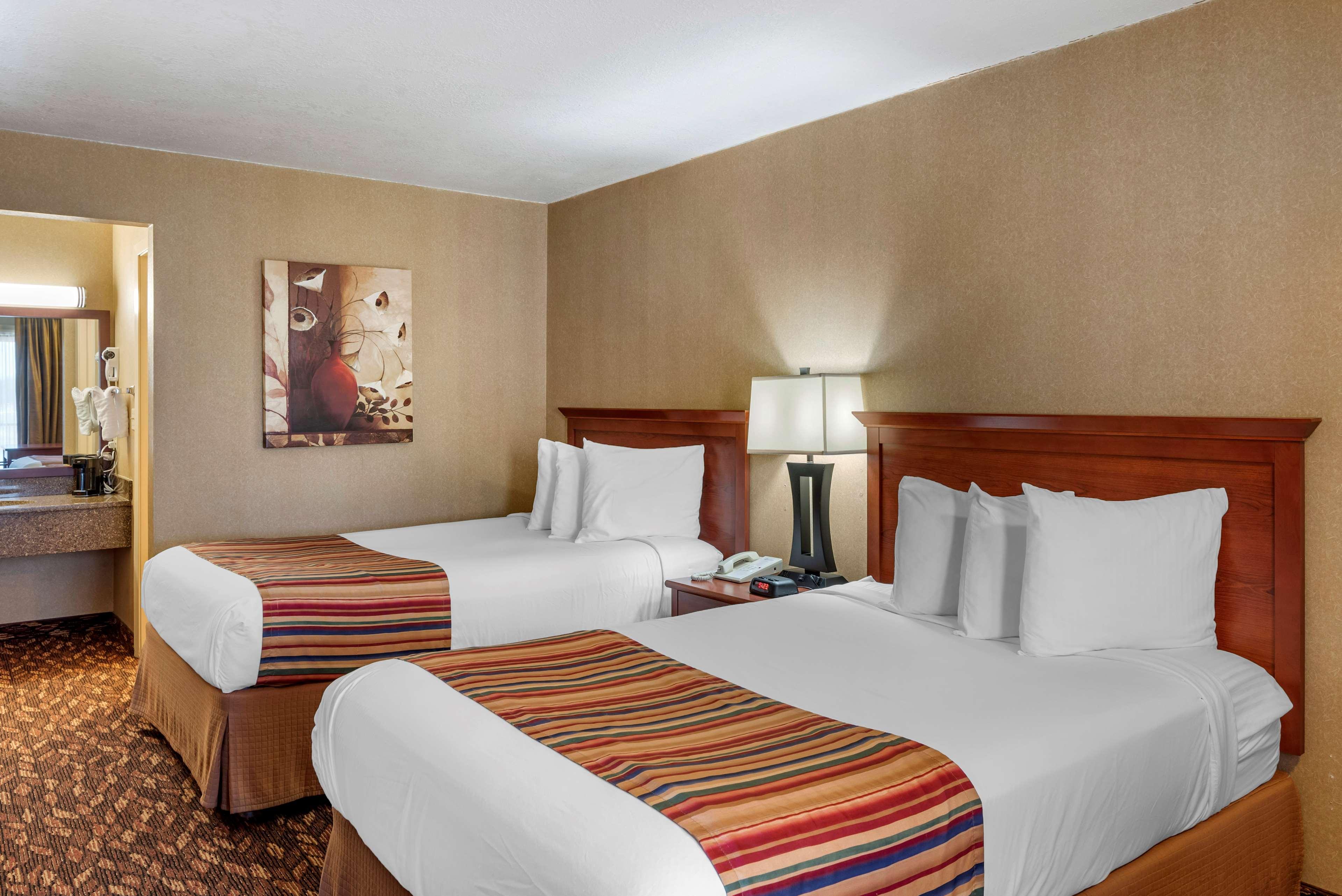 Best Western Sherwood Inn Clarksville Zewnętrze zdjęcie