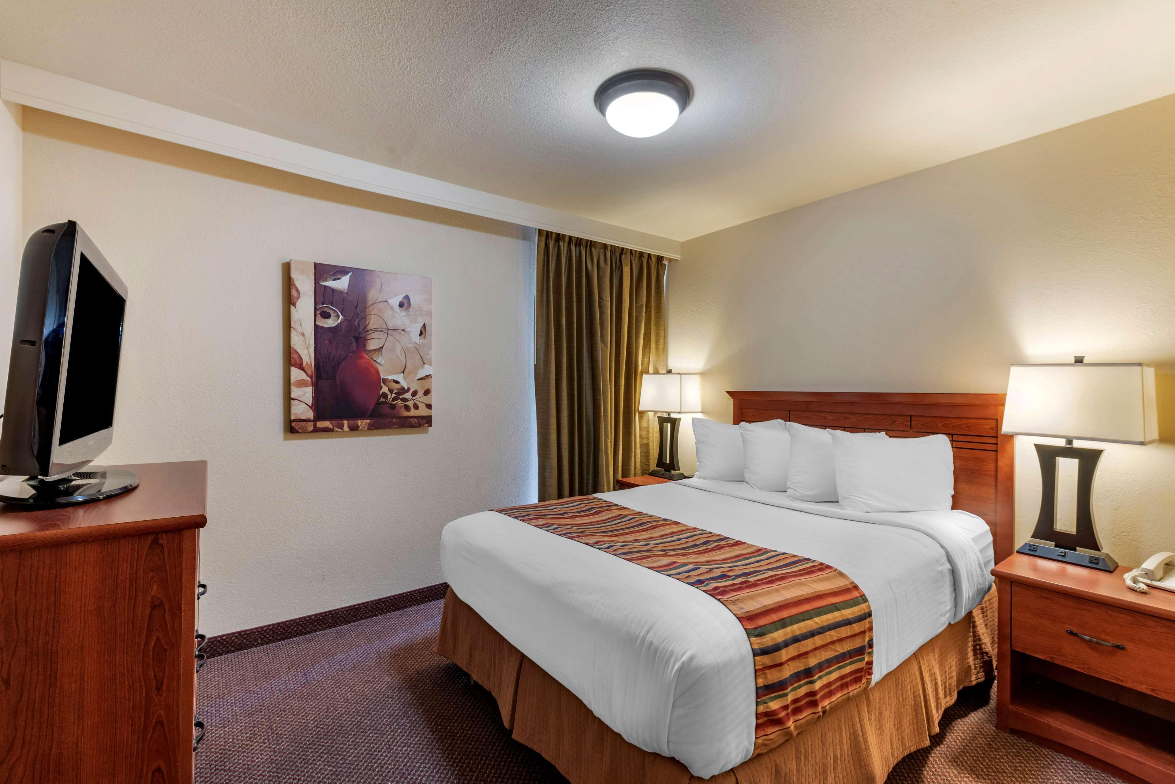 Best Western Sherwood Inn Clarksville Zewnętrze zdjęcie