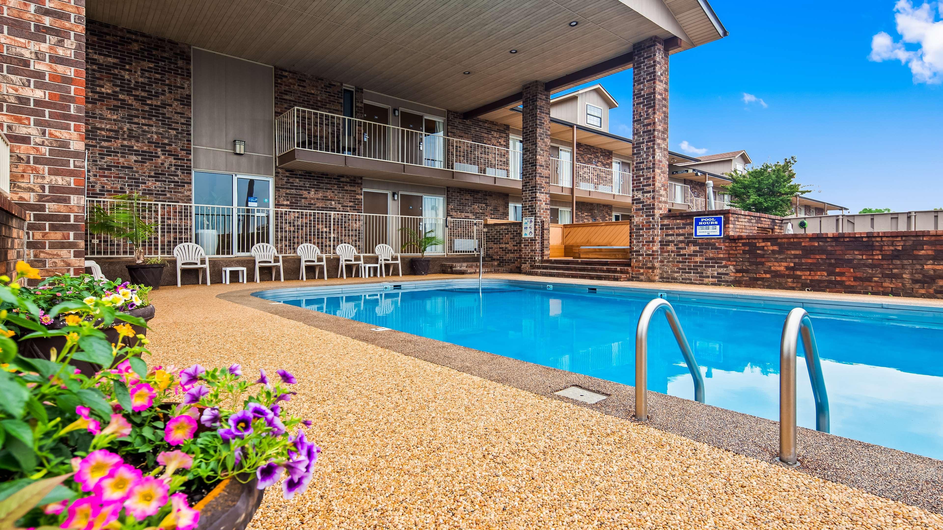 Best Western Sherwood Inn Clarksville Zewnętrze zdjęcie
