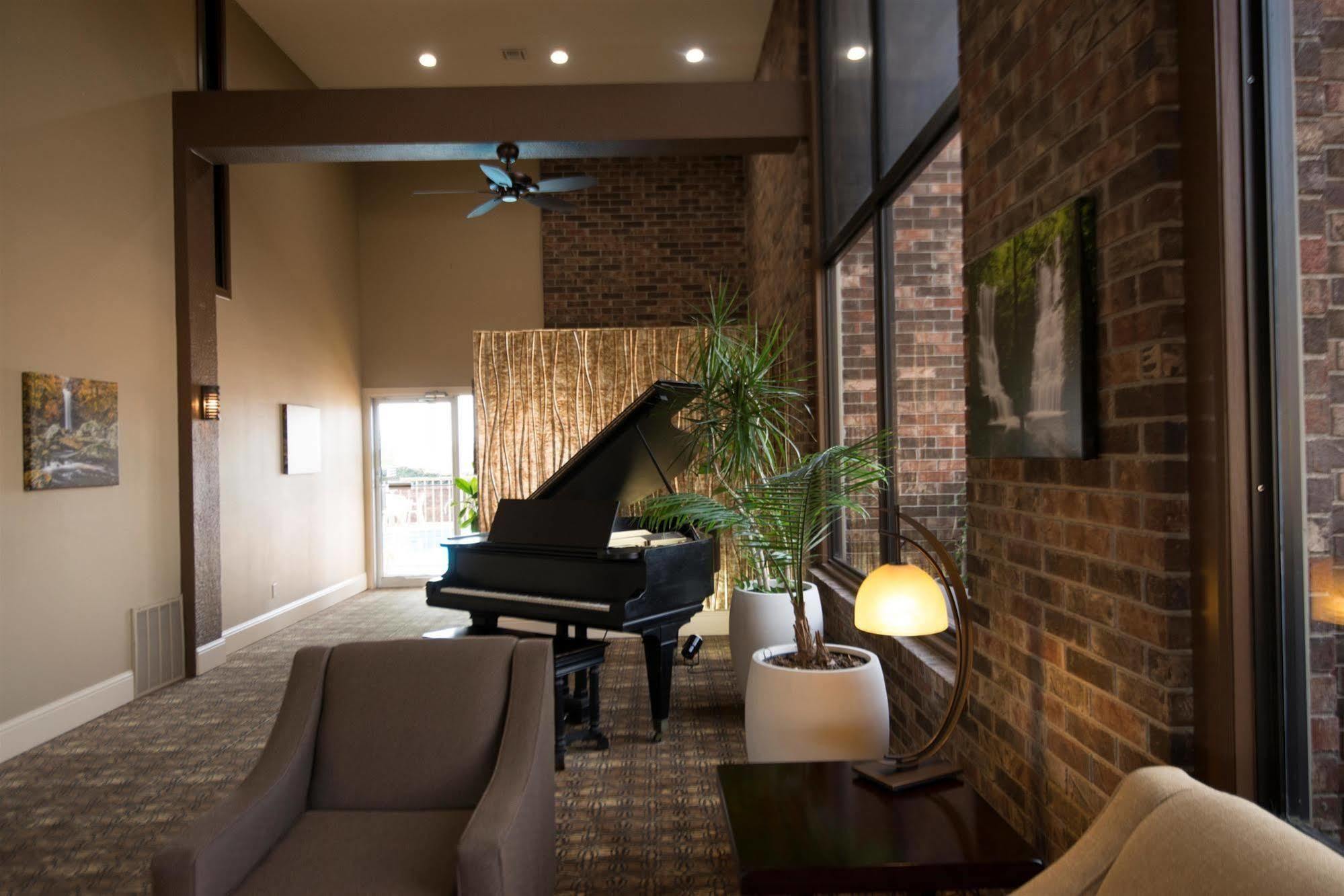 Best Western Sherwood Inn Clarksville Zewnętrze zdjęcie